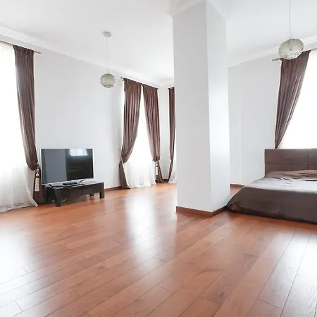 Apartment Center *